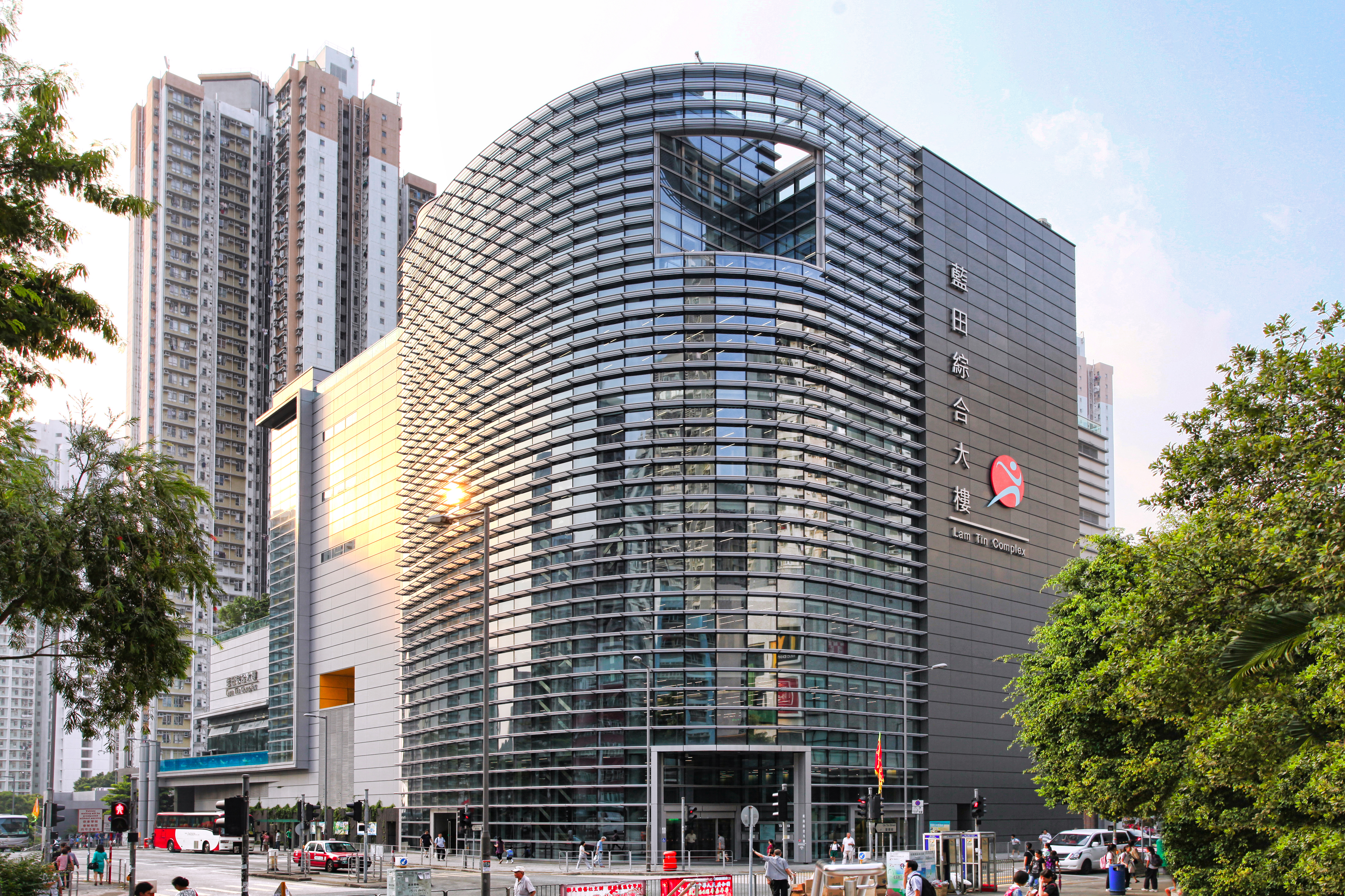 Lam Tin Complex